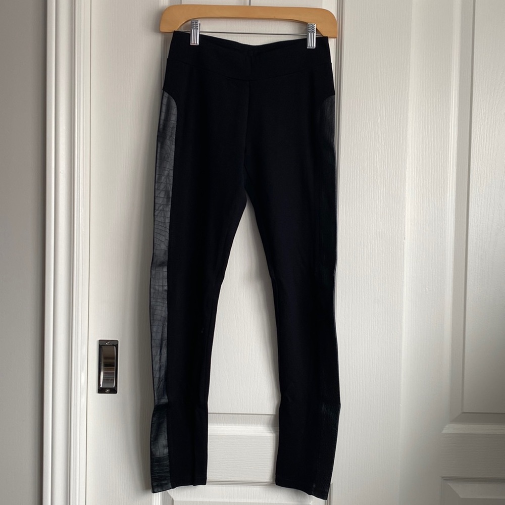 Kensie - Black Leggings with Faux Croc Leather Stripe